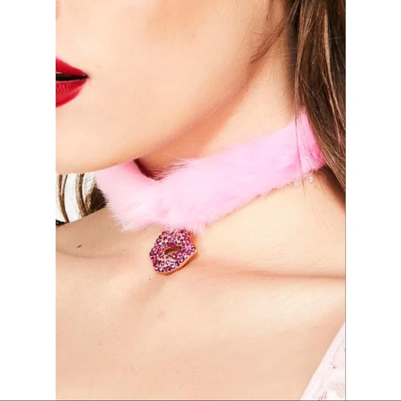 SOLD OUT Kissing Booth Fuzzy Choker (NWT) - Picture 3 of 3